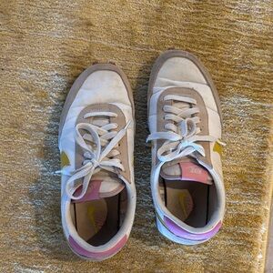 Nike Women's Cream and Pink Sneakers with Yellow Accents